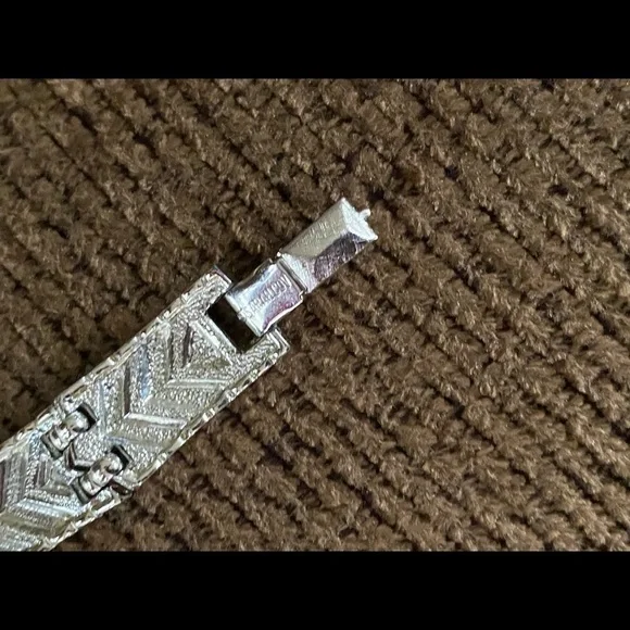 Vintage Sarah Coventry silver bracelet & earrings - Picture 7 of 9